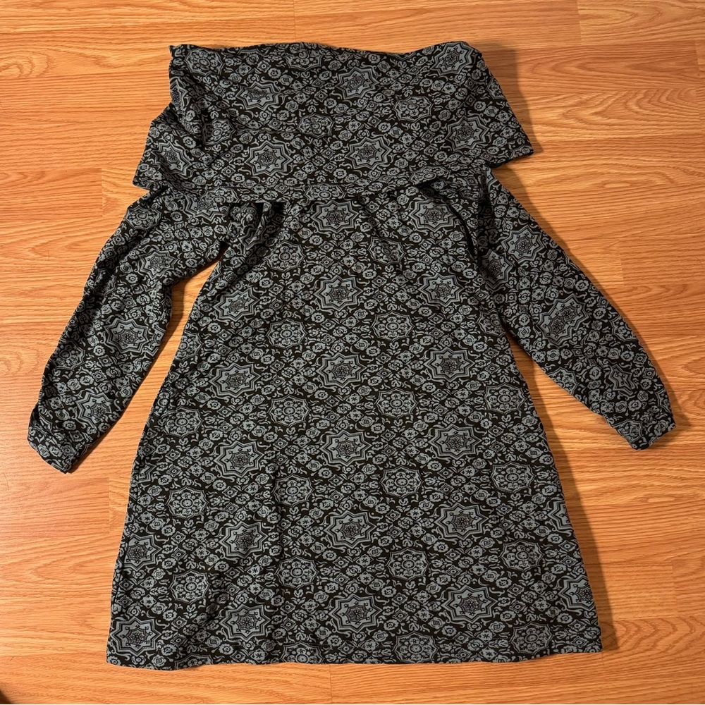 Effie’s Heart Sensory Julliard Black Blue Geometric Jersey Cowl Neck Tunic sz M